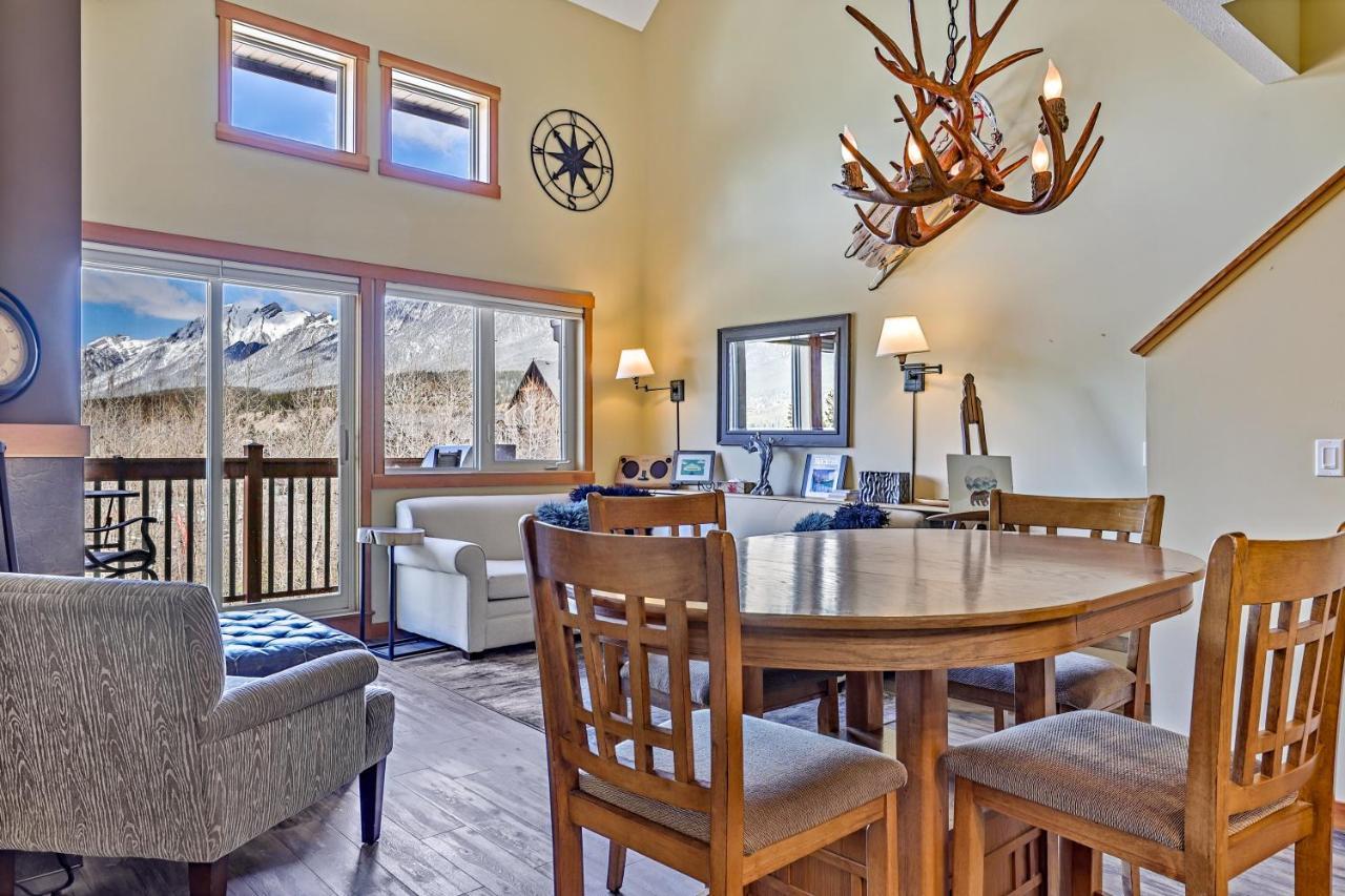 Apartmán Spectacular Mountain View Corner Unit Pool Hot Tub Park Pass Canmore Exteriér fotografie