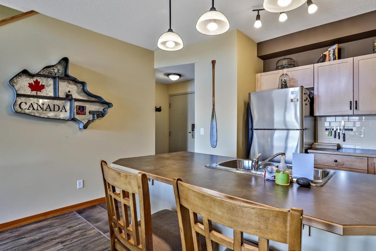 Apartmán Spectacular Mountain View Corner Unit Pool Hot Tub Park Pass Canmore Exteriér fotografie